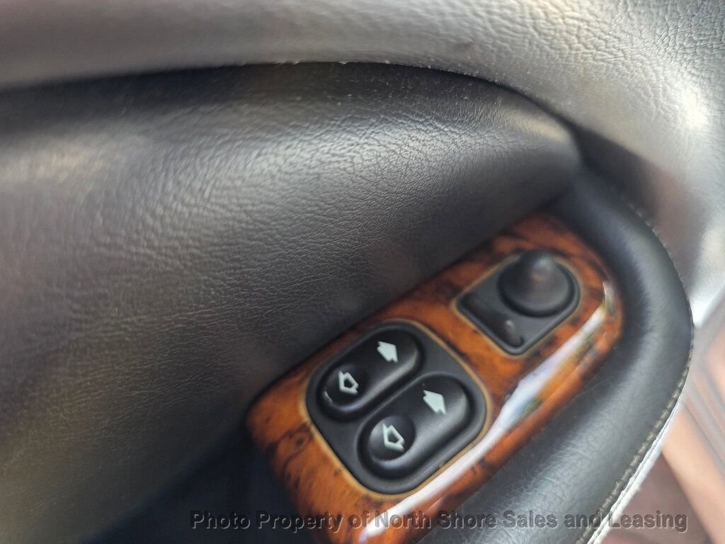 Used 2005 Jaguar XK8 Convertible RWD image 73