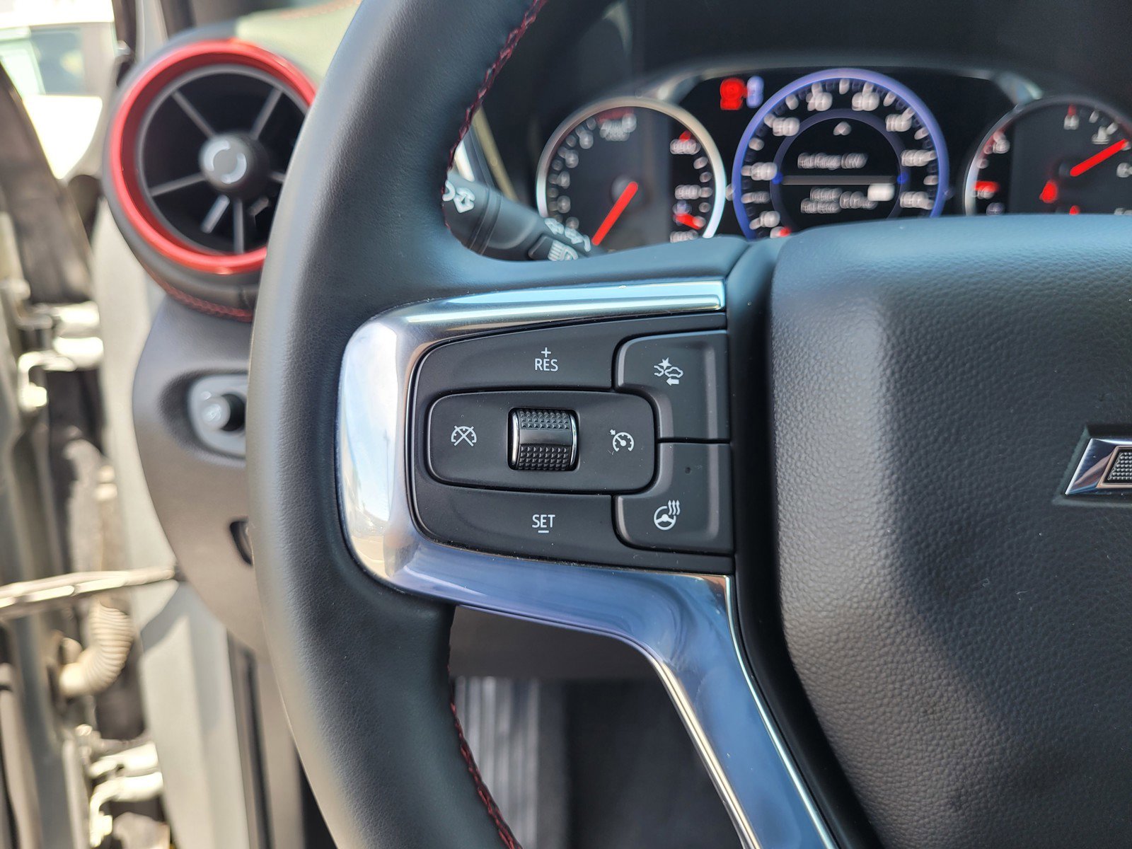 Used 2023 Chevrolet Blazer RS w/ Enhanced Convenience Package FWD image 22