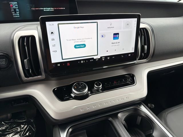 New 2026 Ford Expedition Active image 20