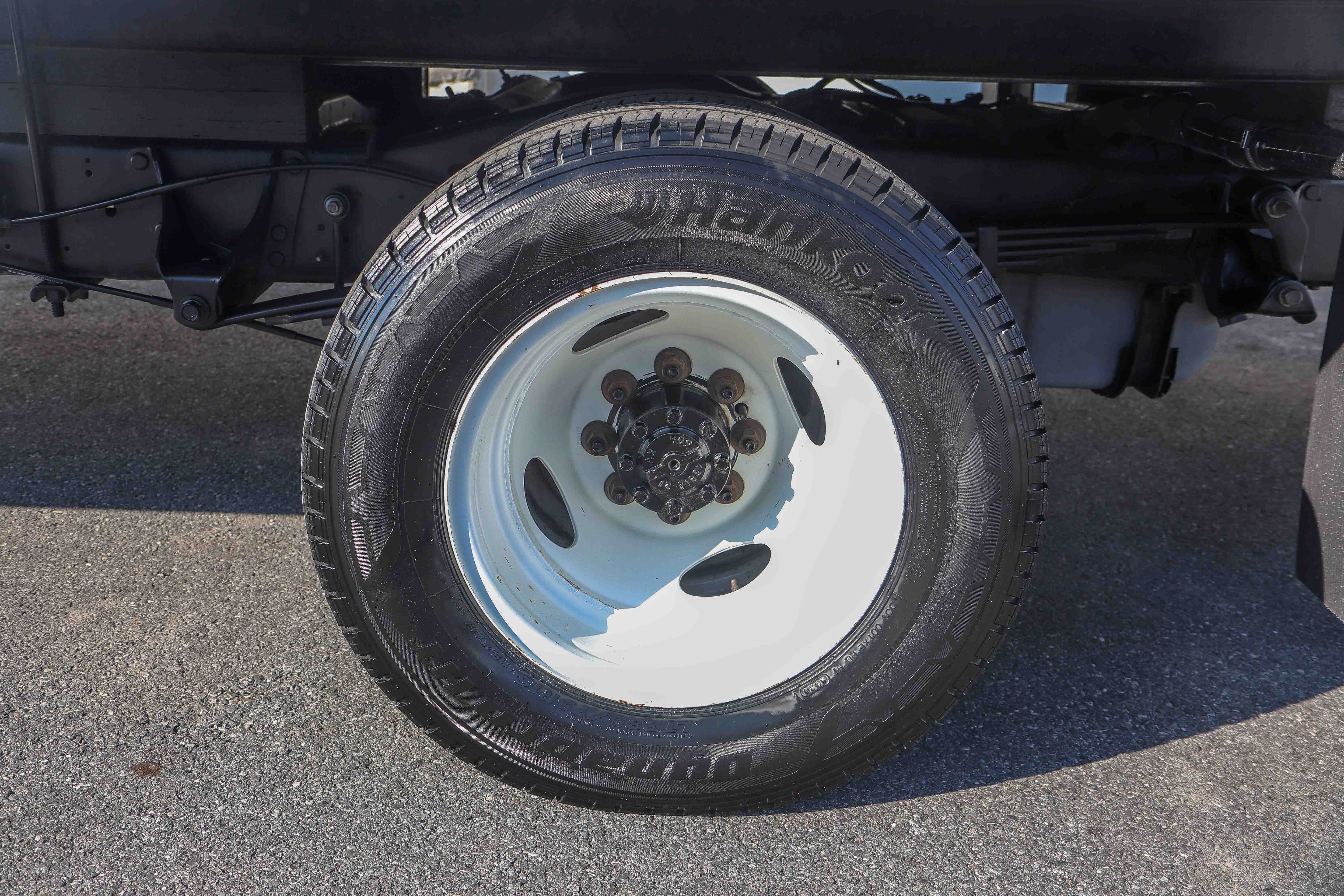 Used 2019 Ford E-350 and Econoline 350 Super Duty w/ Power Windows & Locks Group RWD image 22