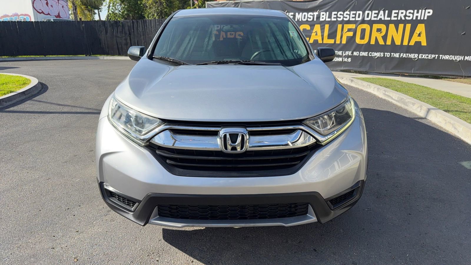 Used 2017 Honda CR-V LX image 4