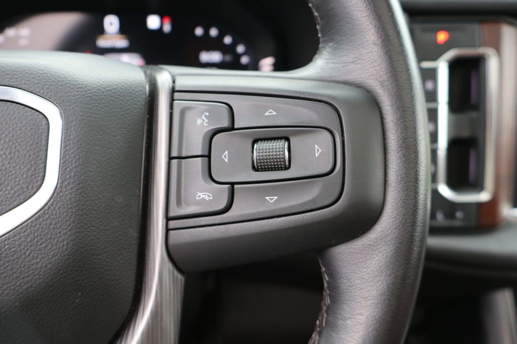 Used 2023 GMC Yukon Denali Ultimate image 20