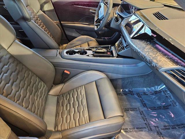 New 2026 Audi RS e-tron GT performance image 15