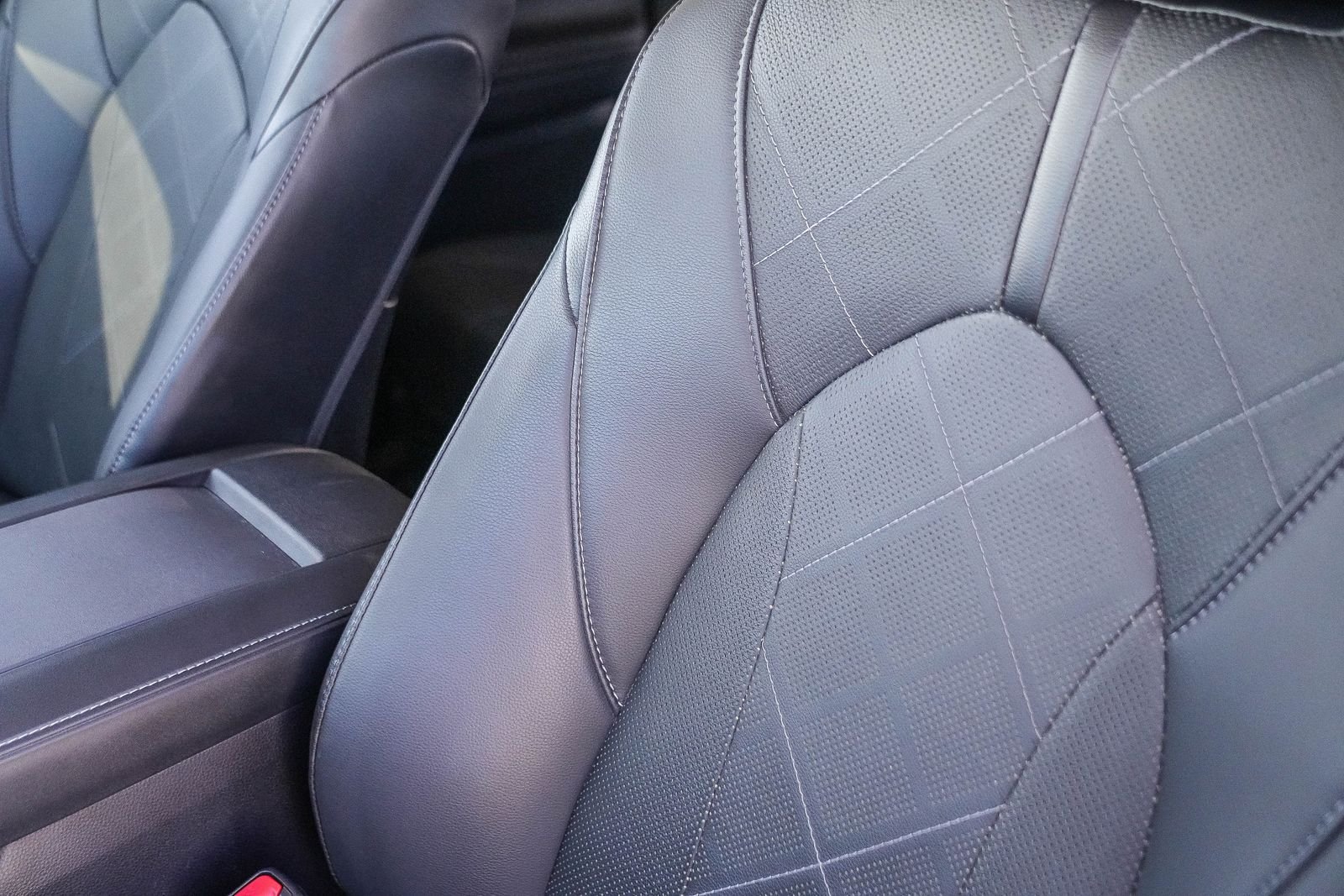 Used 2021 Toyota Highlander Platinum AWD/4WD image 26