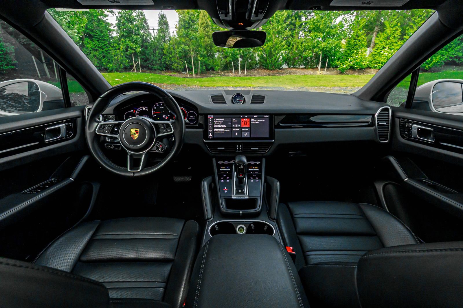 Used 2021 Porsche Cayenne Coupe AWD/4WD image 17