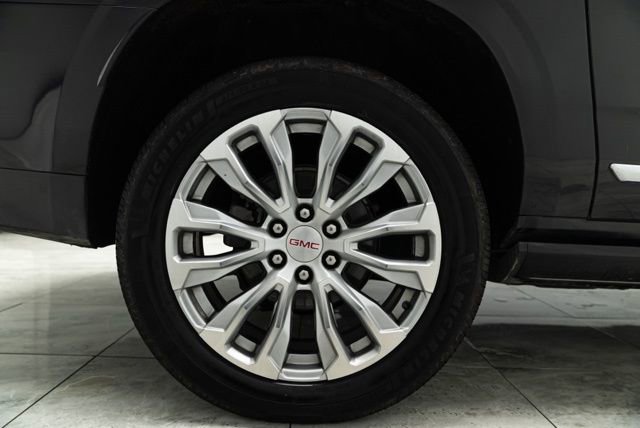 Used 2023 GMC Yukon XL Denali image 35
