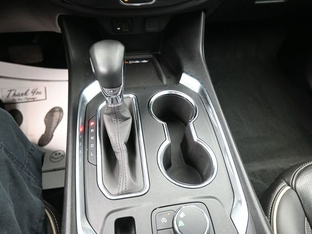 Used 2023 Chevrolet Traverse Premier image 11