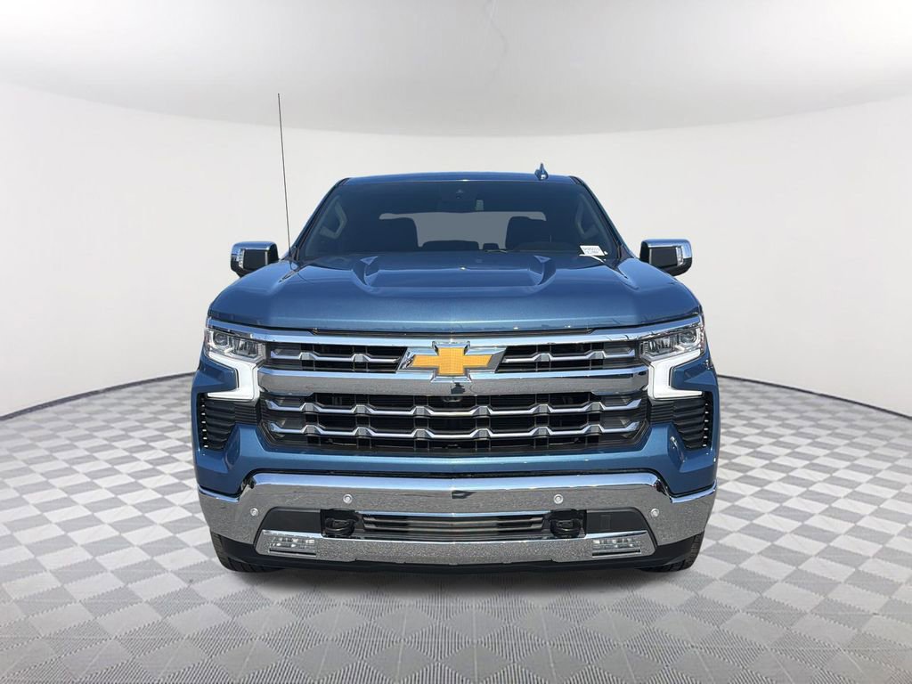 Used 2024 Chevrolet Silverado 1500 LTZ image 2