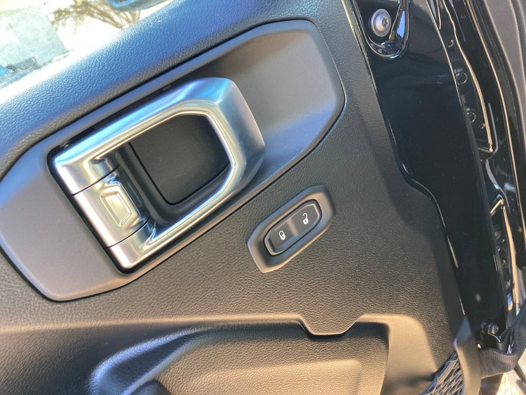 New 2026 Jeep Wrangler Unlimited Sport AWD/4WD image 12