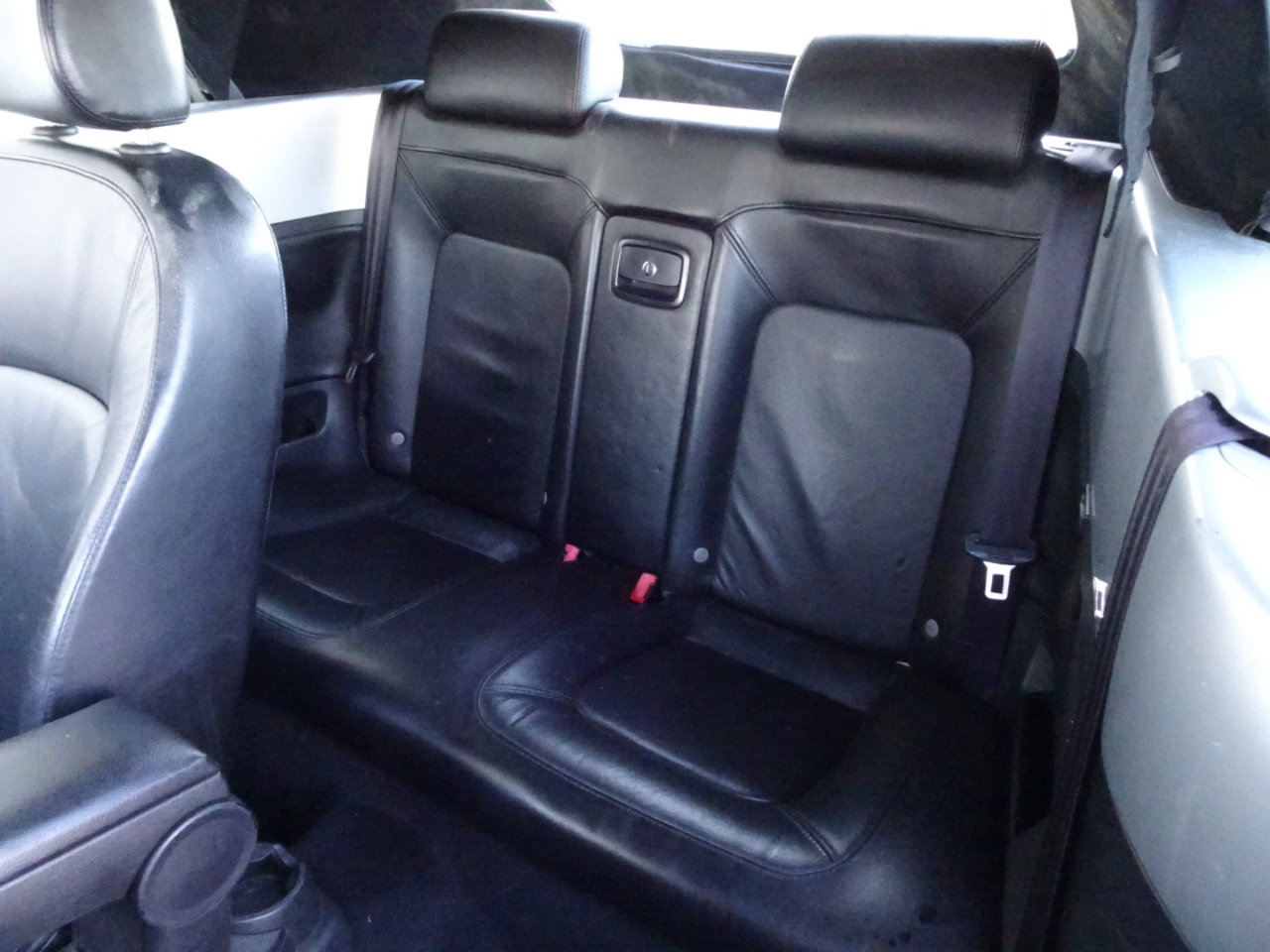 Used 2006 Volkswagen Beetle Convertible w/ Package 2 image 10