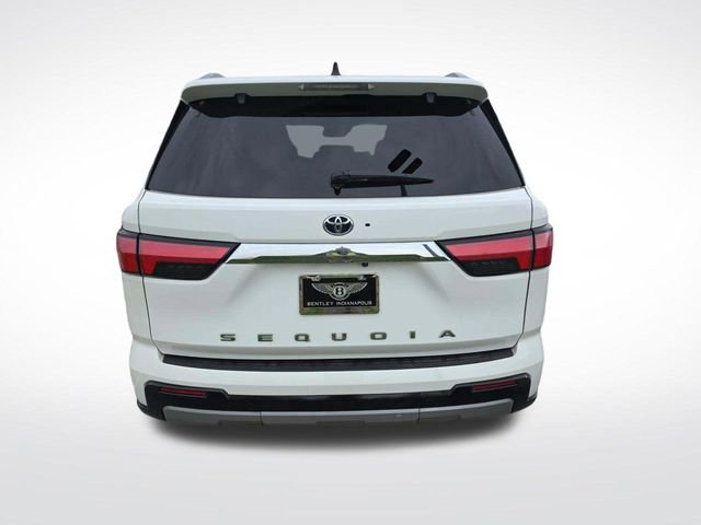 Used 2023 Toyota Sequoia Limited AWD/4WD image 4
