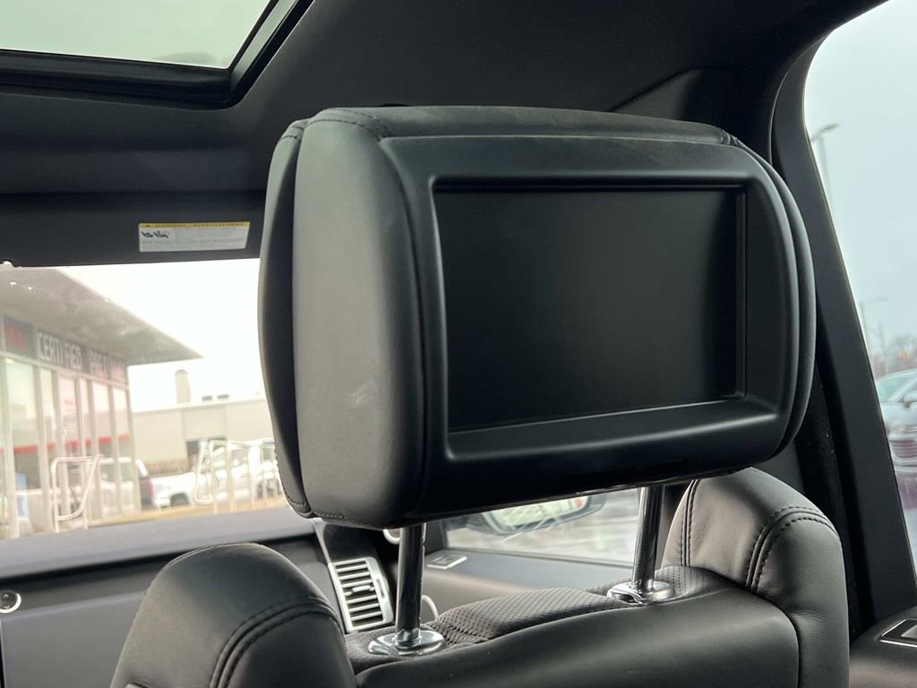 Used 2015 Land Rover Range Rover Supercharged AWD/4WD image 18