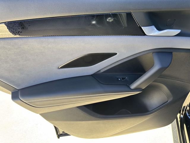 New 2026 Volkswagen Tiguan SE R-Line image 8