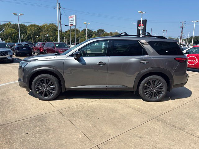 New 2026 Nissan Pathfinder SL w/ SL Premium Package FWD image 4