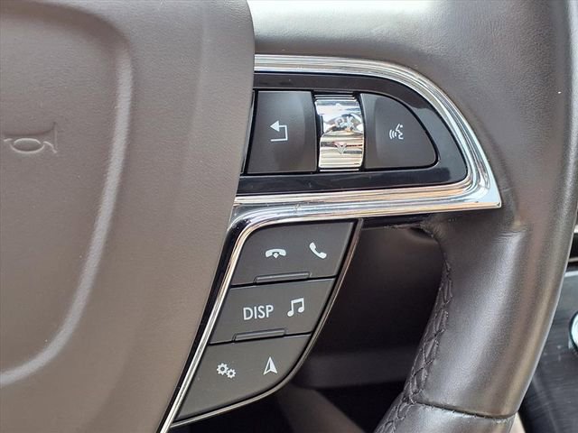 Certified 2023 Lincoln Nautilus Reserve w/ Luxury Package image 15