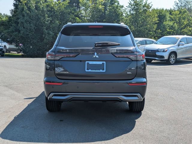 New 2025 Mitsubishi Outlander SEL image 4