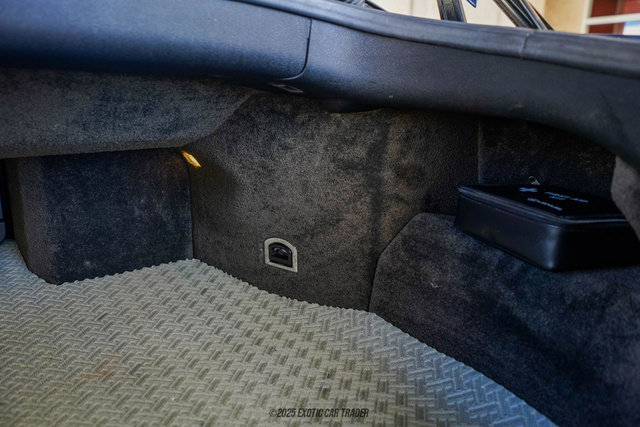 Used 2014 Bentley Continental GT image 99