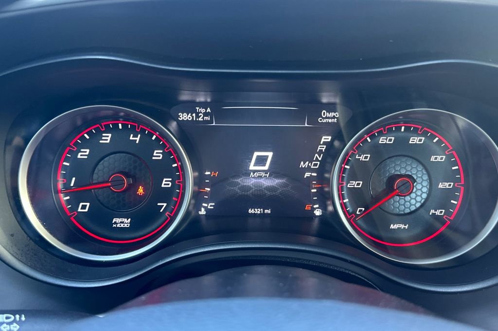 Used 2022 Dodge Charger SXT image 24