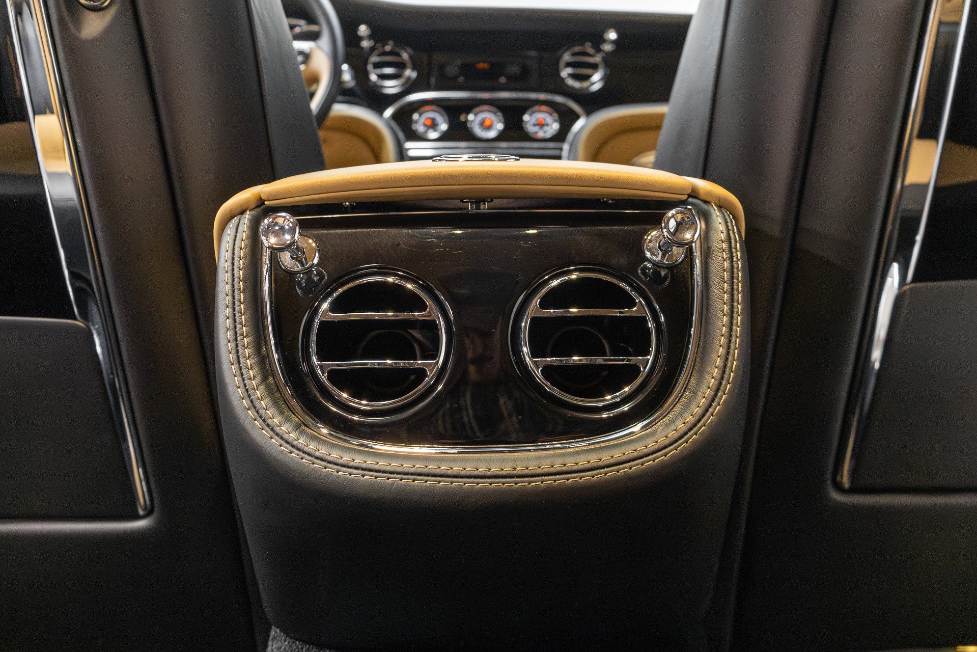 Used 2016 Bentley Mulsanne Speed image 29