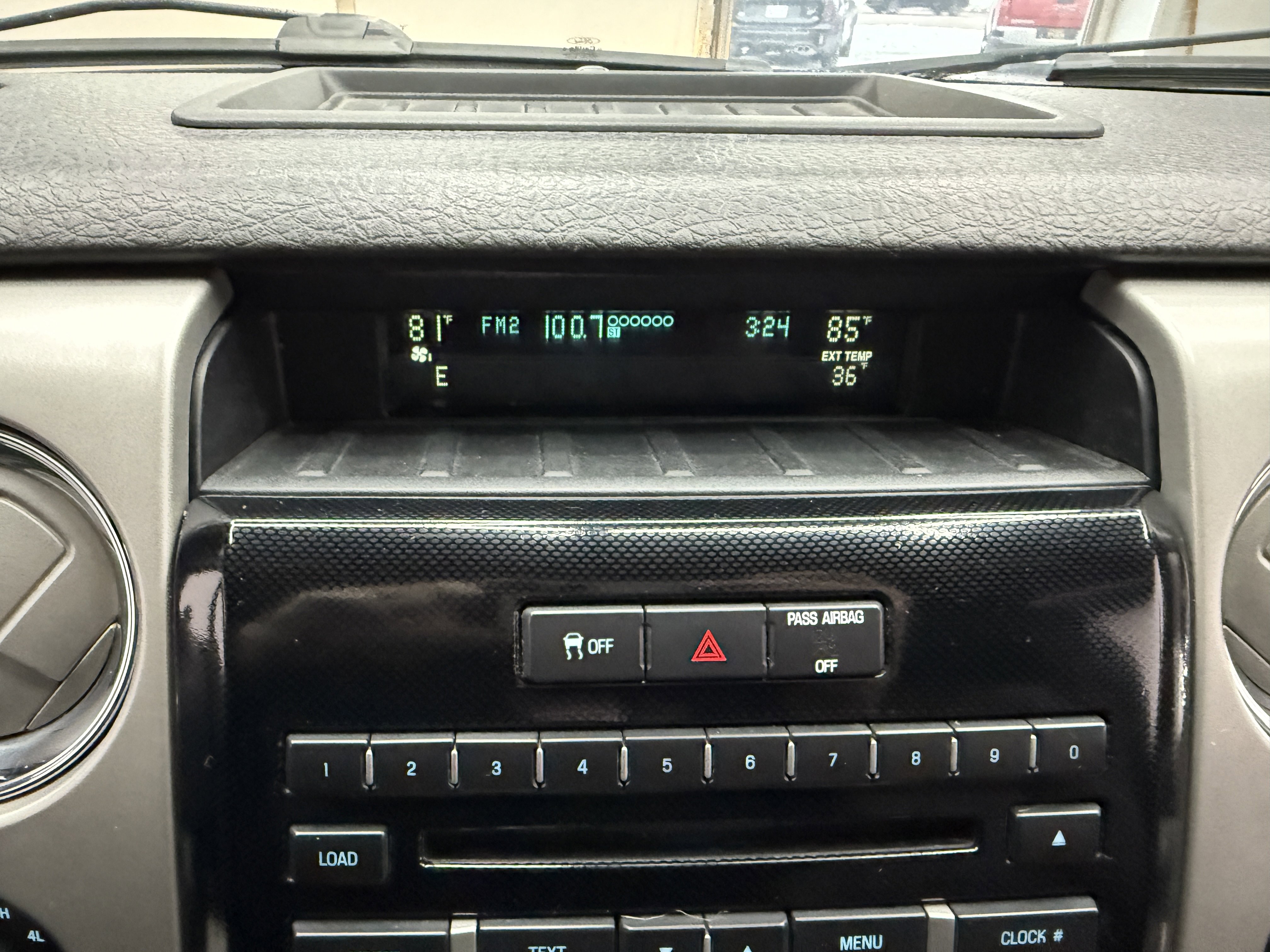 Used 2012 Ford F150 FX4 w/ FX Luxury Pkg image 12