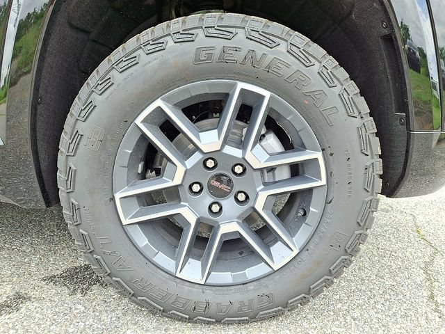 New 2026 GMC Terrain AT4 w/ Convenience Package III AWD/4WD image 5