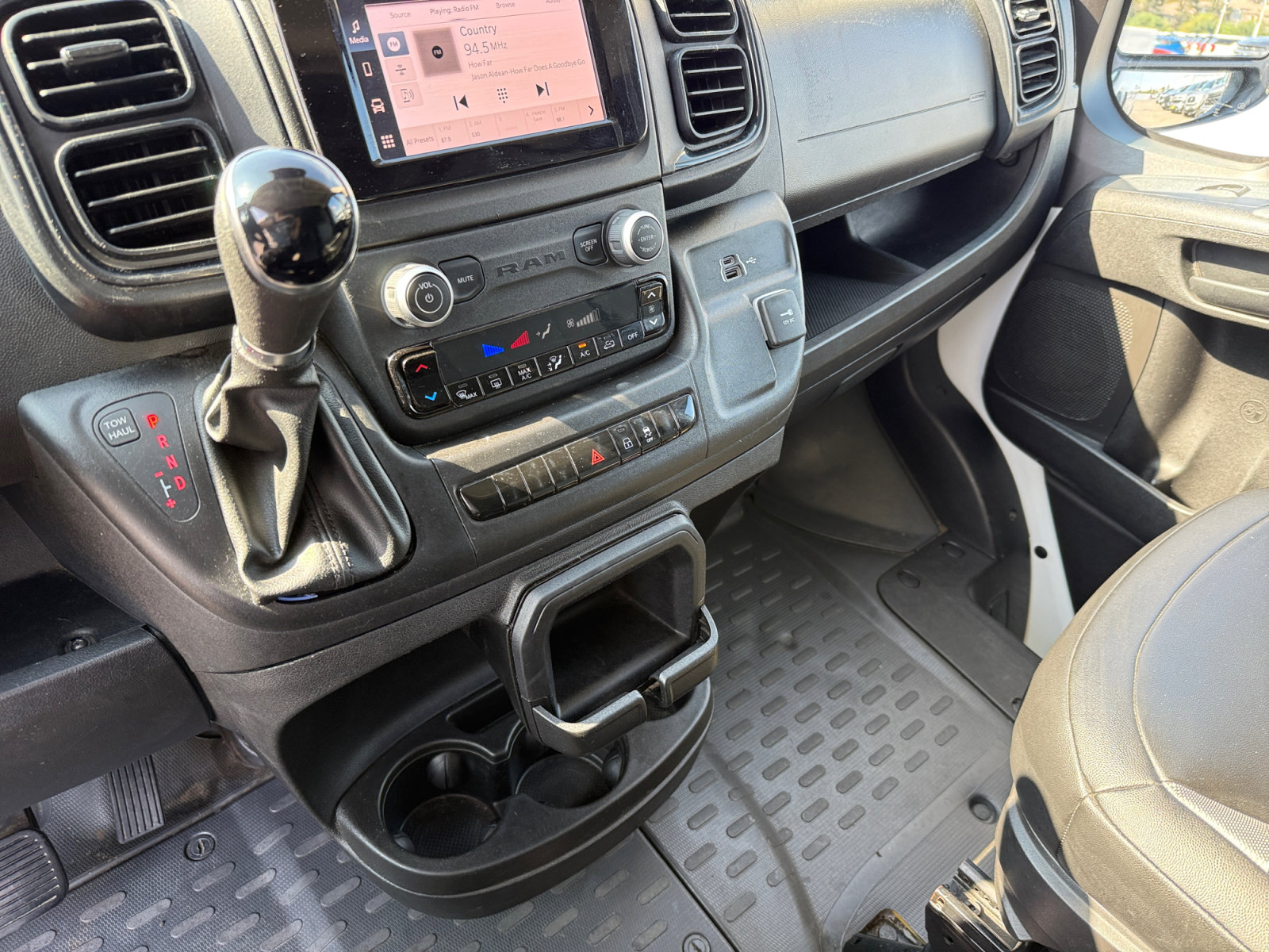 Used 2023 RAM ProMaster 2500 FWD image 13