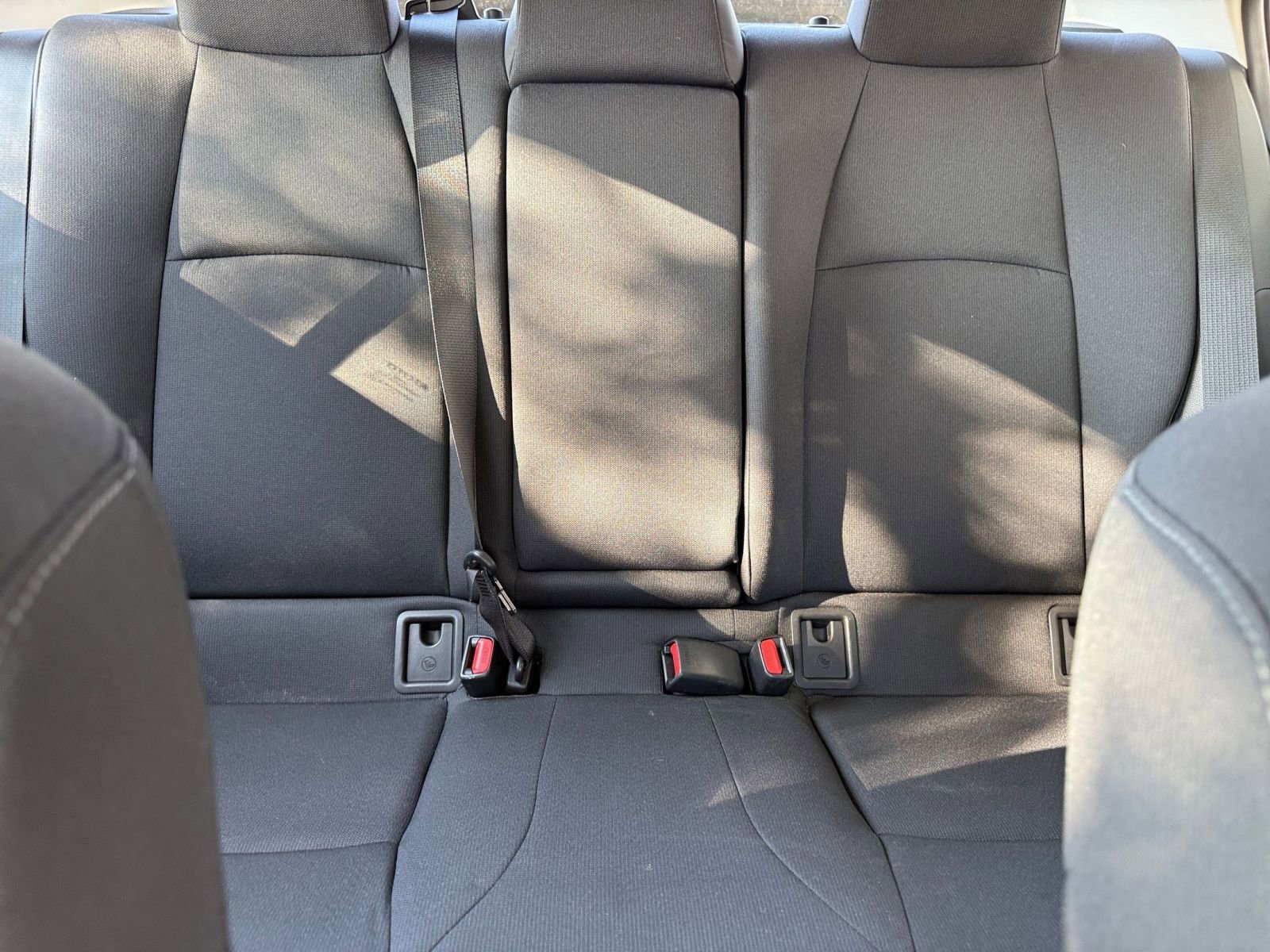 Used 2025 Toyota Corolla LE image 38