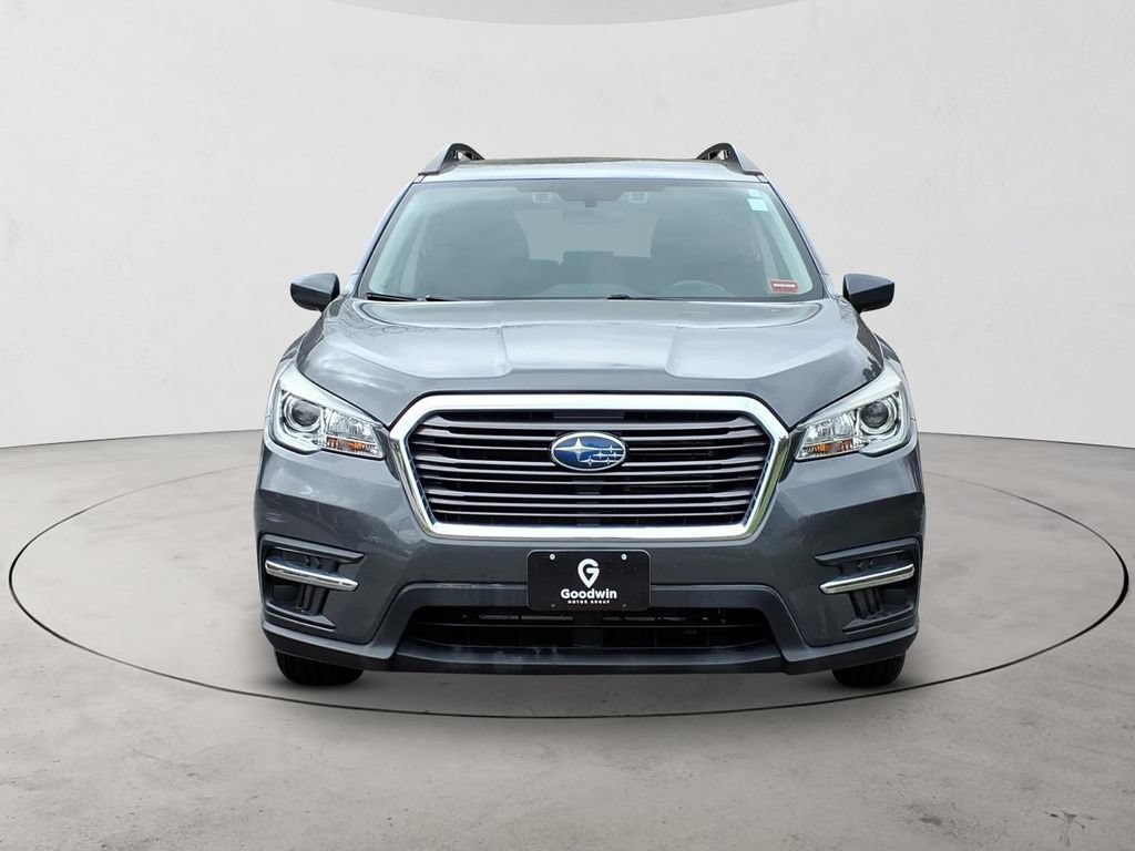 Used 2019 Subaru Ascent Premium AWD/4WD image 2