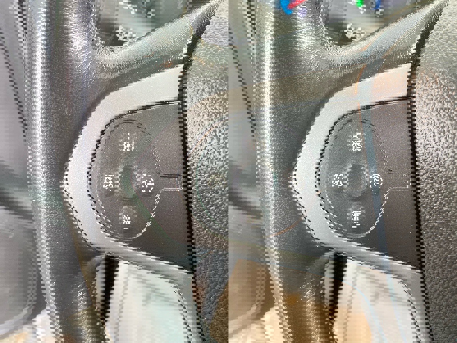 Used 2018 Chevrolet Colorado LT w/ Redline Special Edition image 14