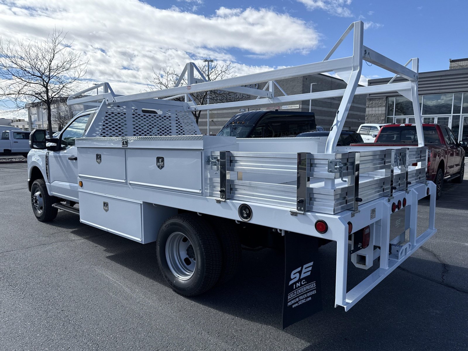 New 2025 Ford F350 XL w/ XL Chrome Package AWD/4WD image 3