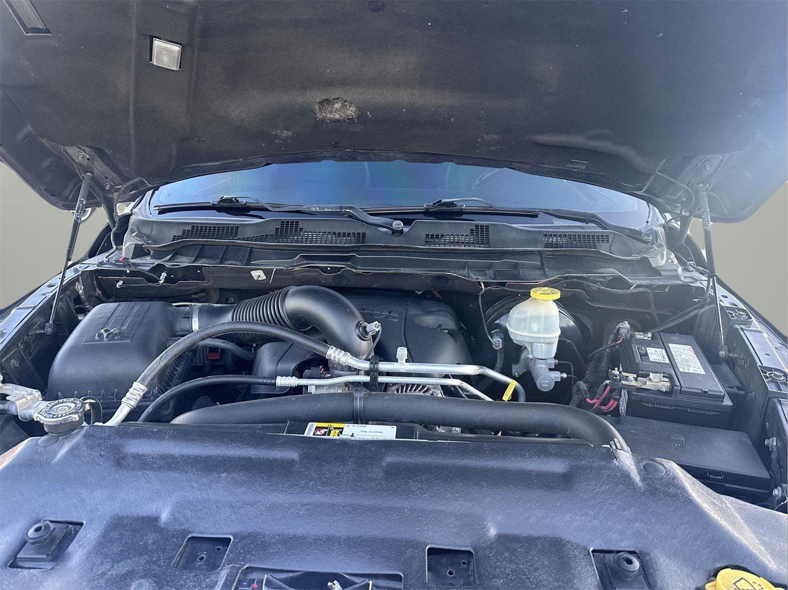 Used 2017 RAM 1500 Limited image 27