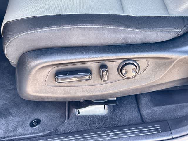 Certified 2026 Honda CR-V EX image 31