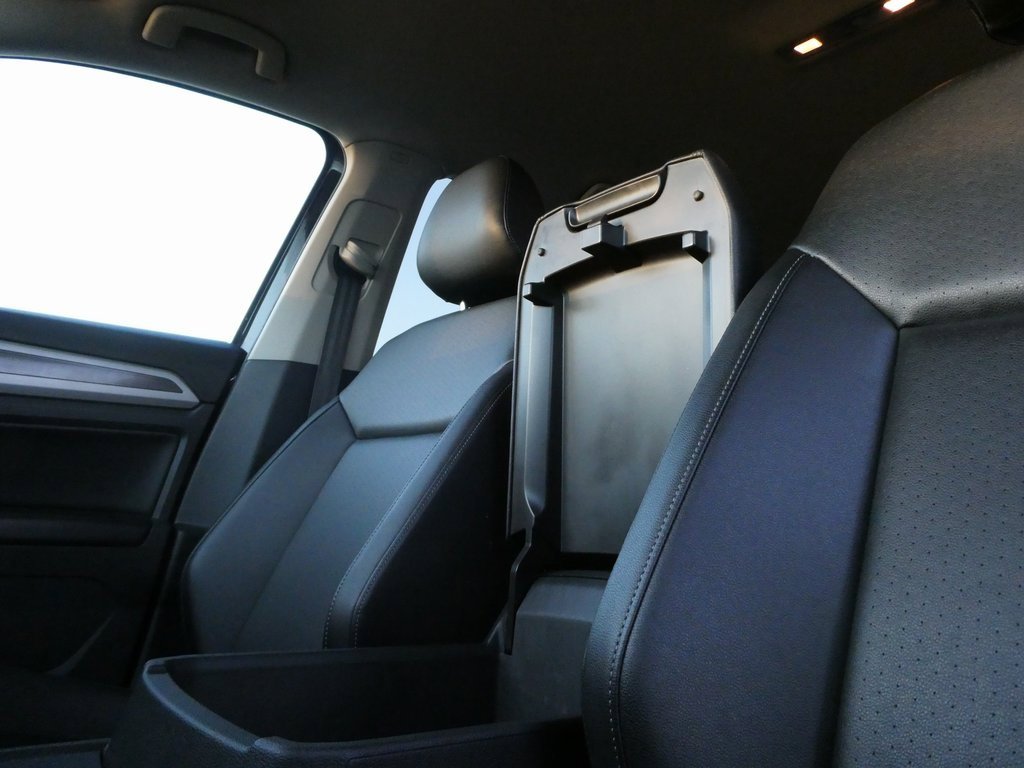 Used 2019 Volkswagen Atlas SE image 33