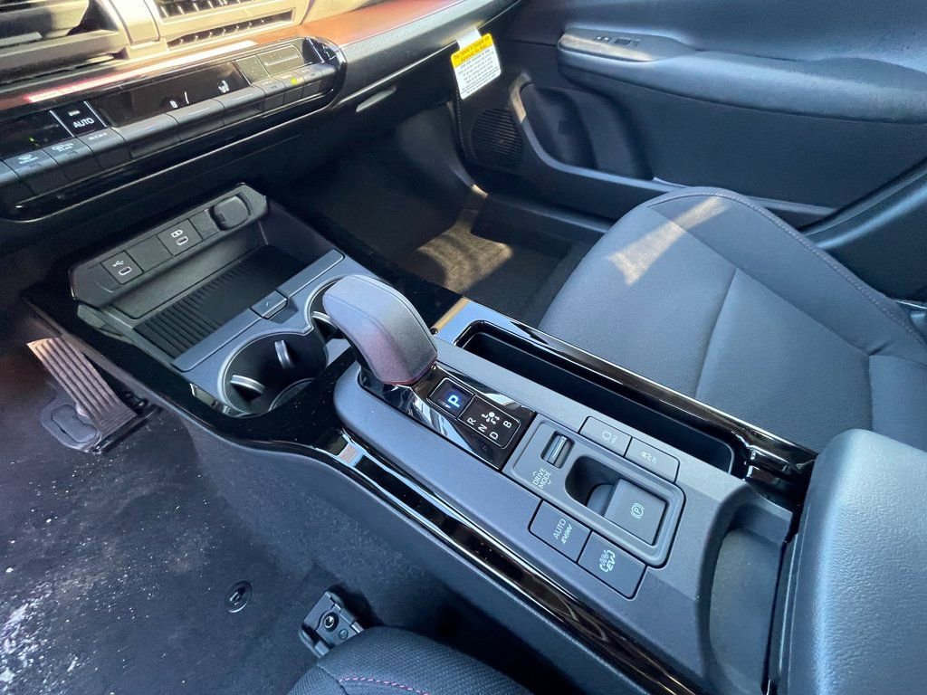 New 2026 Toyota Prius Plug-In Hybrid FWD image 8