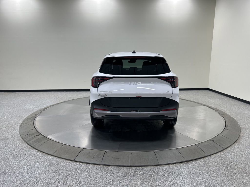 New 2026 Kia Sportage LX image 7