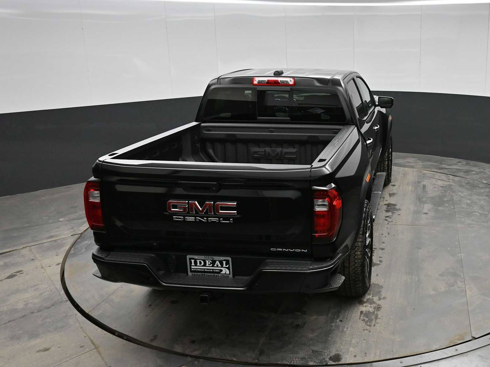 New 2026 GMC Canyon Denali image 26