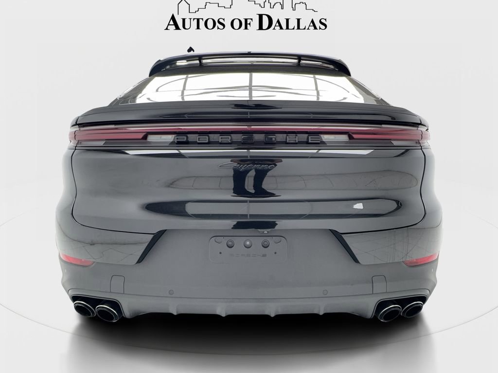 Used 2024 Porsche Cayenne Coupe image 9