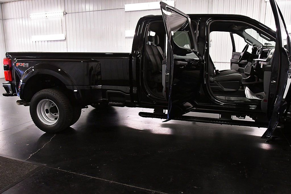 New 2026 Ford F350 XL w/ 360-Degree Camera Package image 31