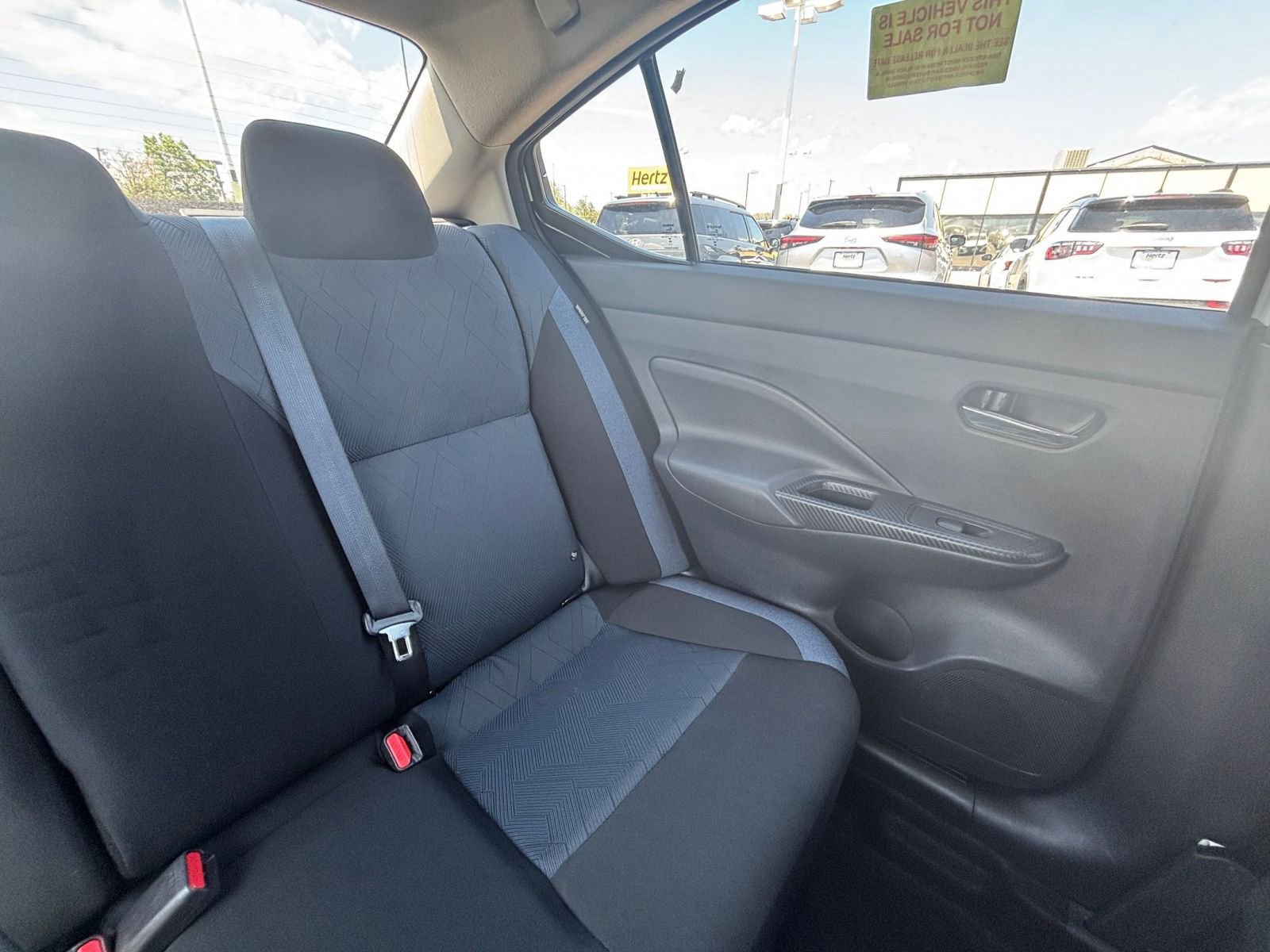 Used 2025 Nissan Versa SV w/ Trunk Package FWD image 34
