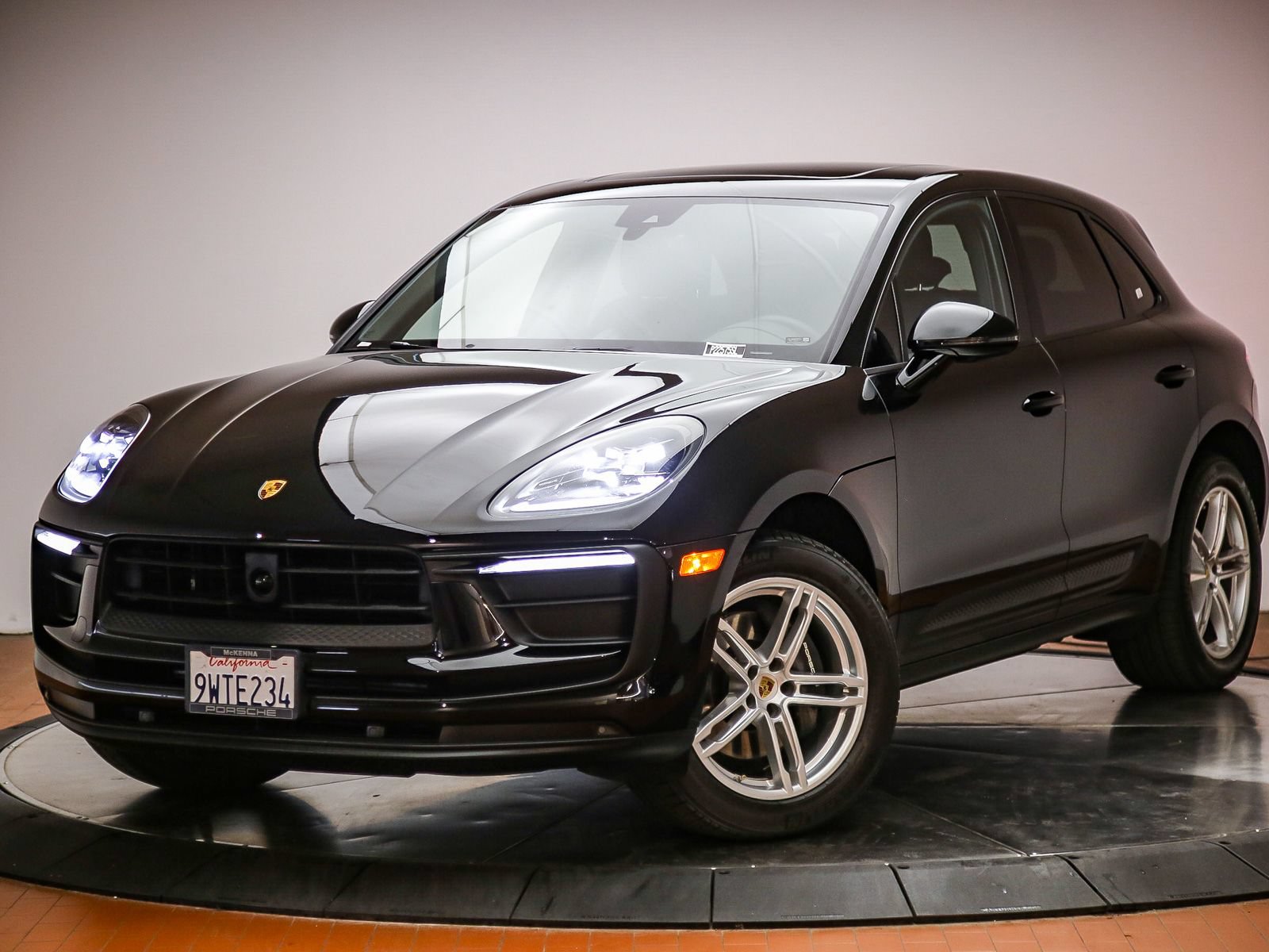 Certified 2025 Porsche Macan