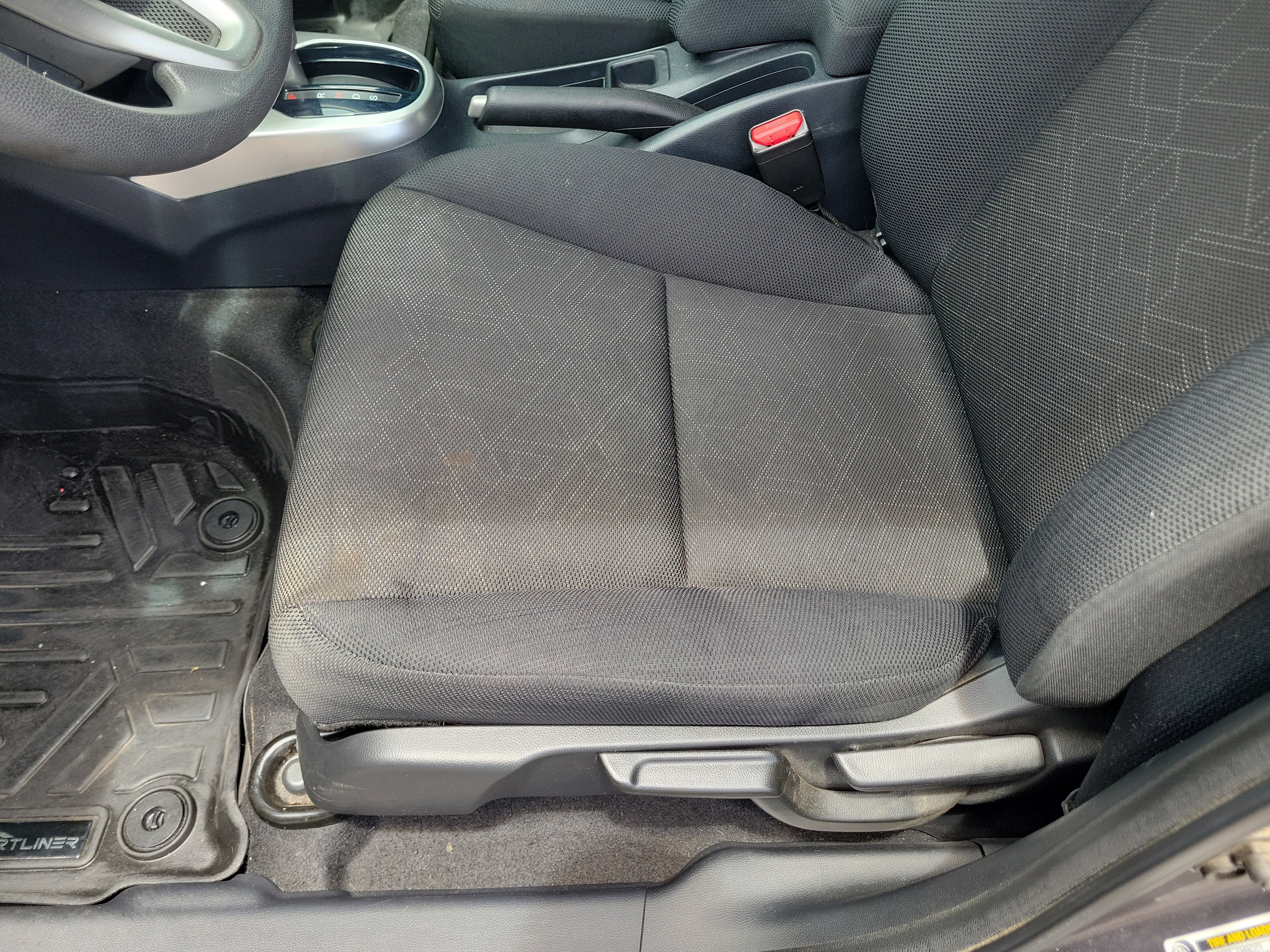 Used 2015 Honda Fit EX image 26