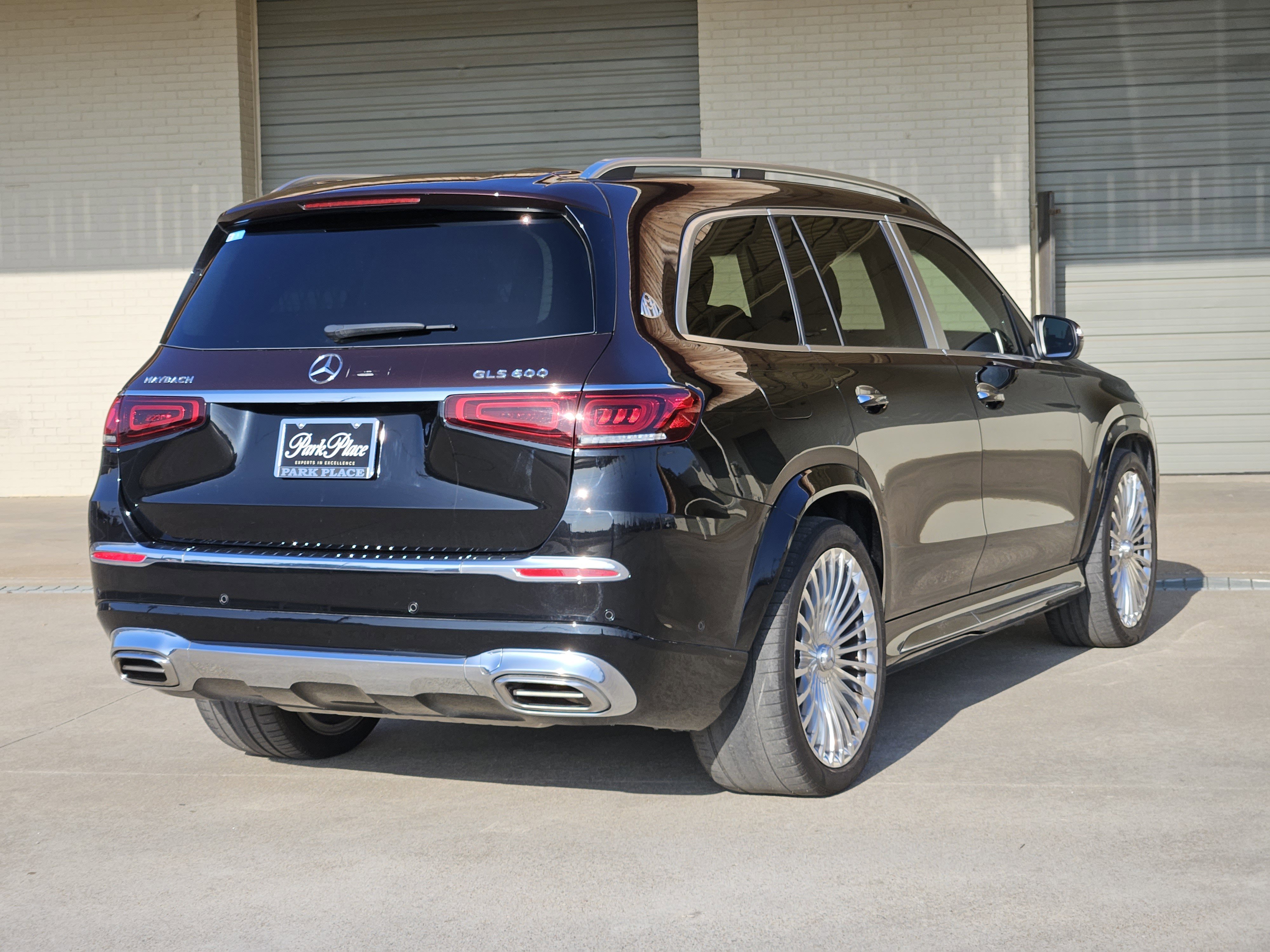 Used 2023 Mercedes-Benz Maybach GLS 600 Maybach GLS 600 image 8