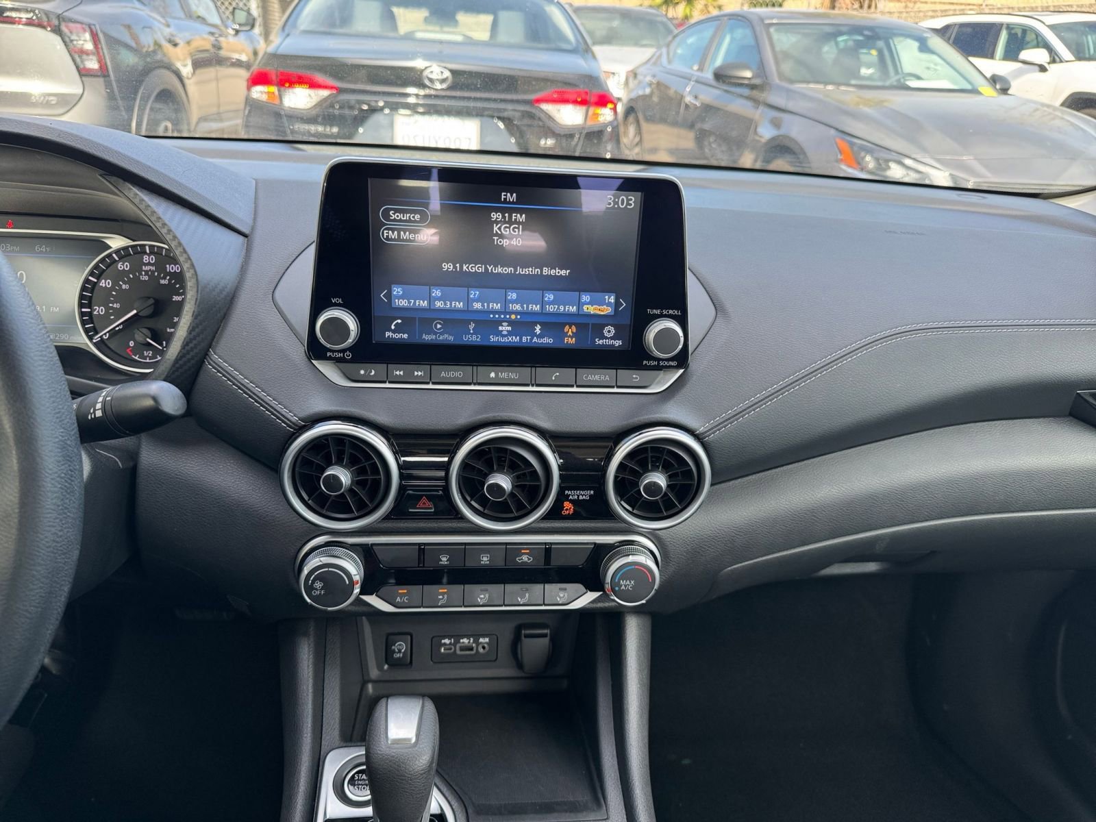 Used 2025 Nissan Sentra SV image 17