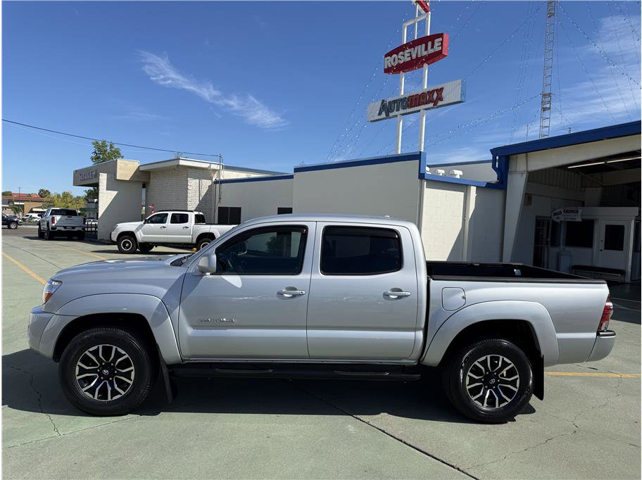 Used 2010 Toyota Tacoma PreRunner RWD image 9