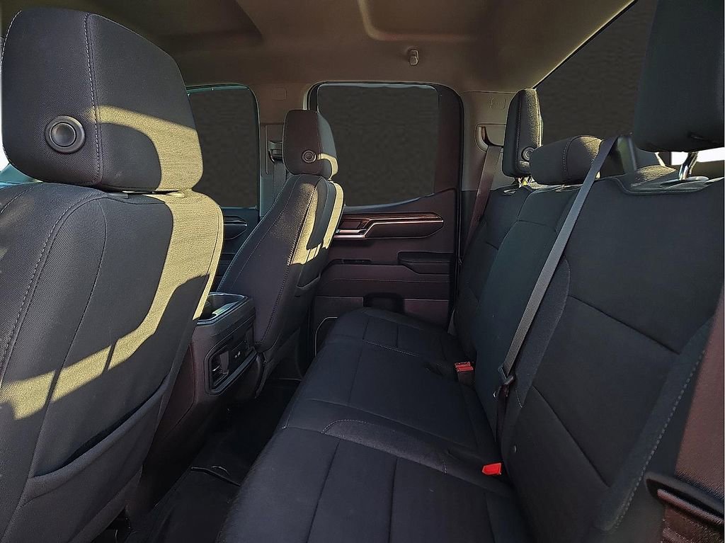 Used 2023 Chevrolet Silverado 1500 RST AWD/4WD image 9