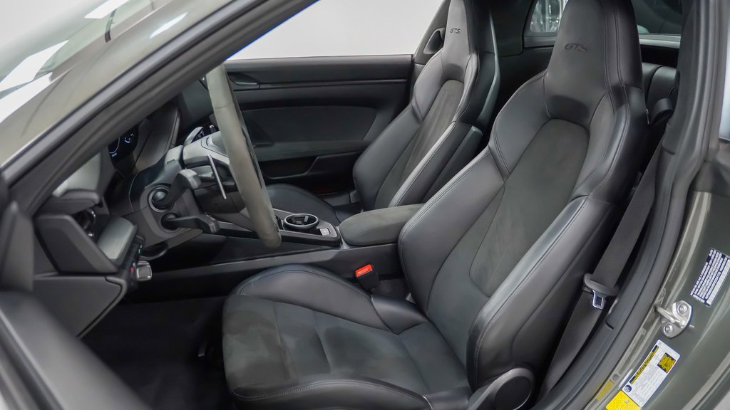 Certified 2023 Porsche 911 Targa 4 GTS image 5