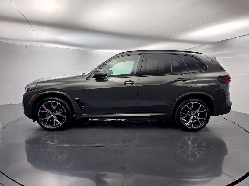 Certified 2024 BMW X5 xDrive40i w/ Executive Package AWD/4WD image 7