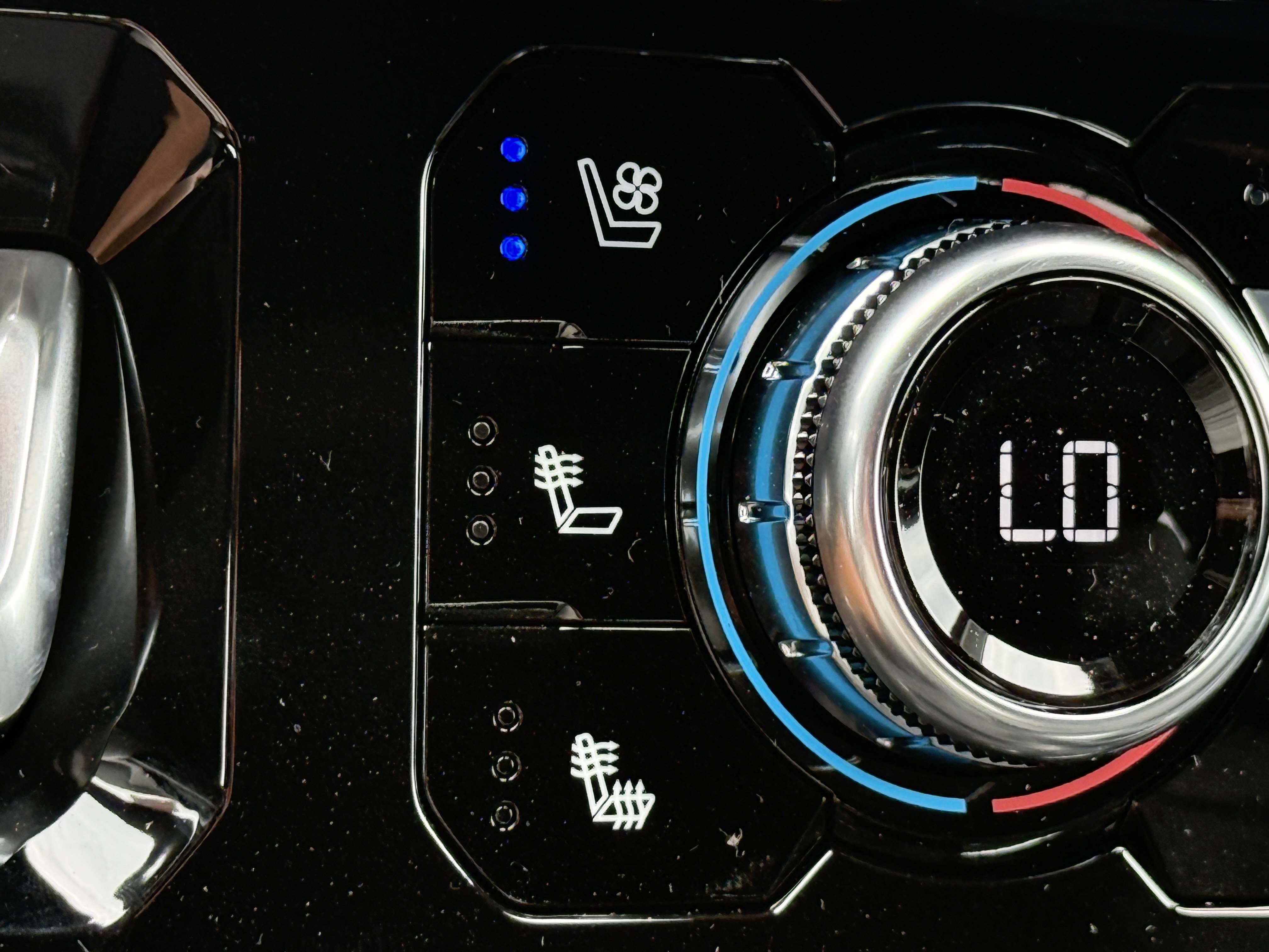 New 2026 GMC Sierra 2500 Denali w/ Denali Reserve Package image 29