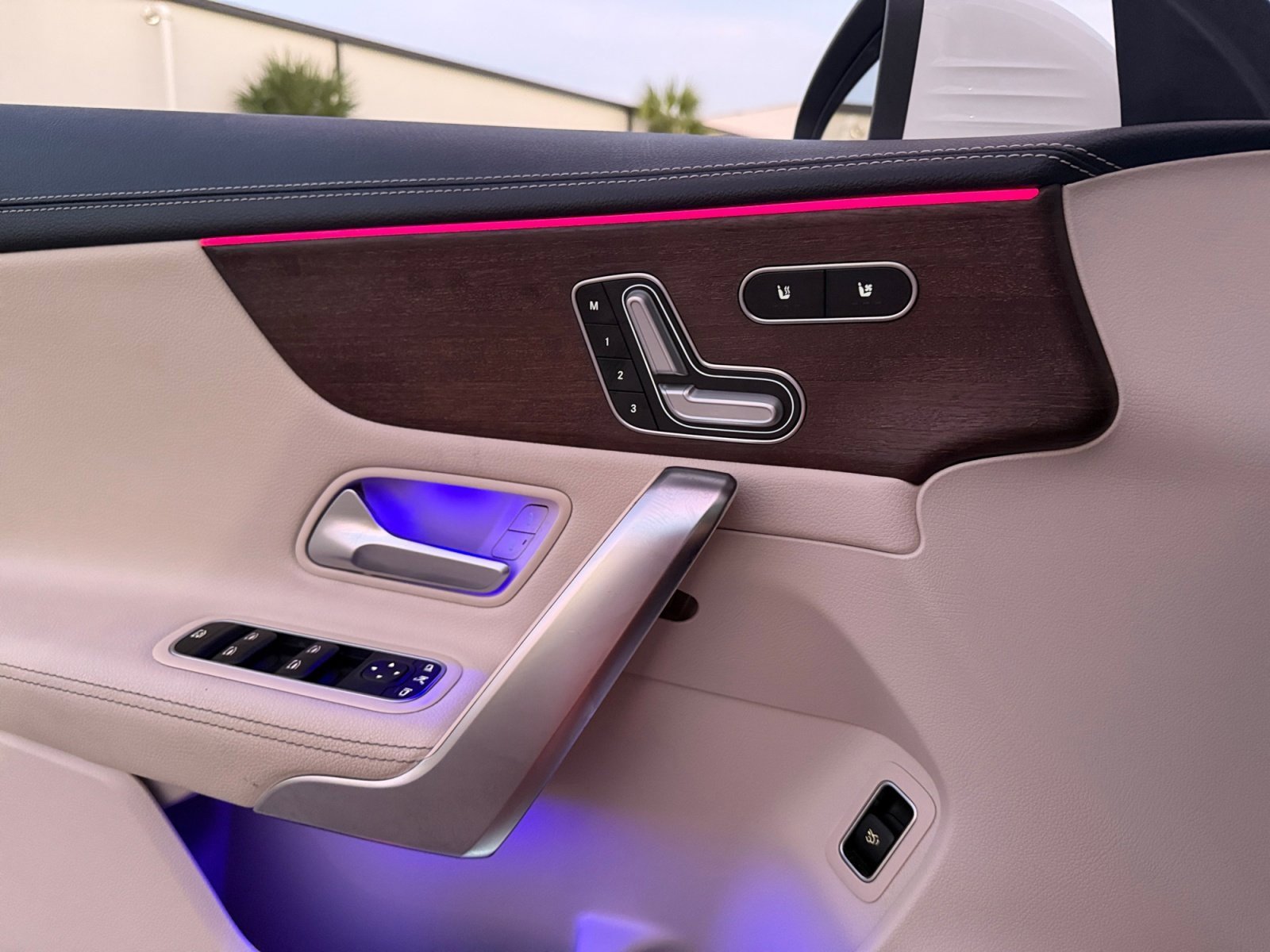 Used 2022 Mercedes-Benz CLA 250 image 29