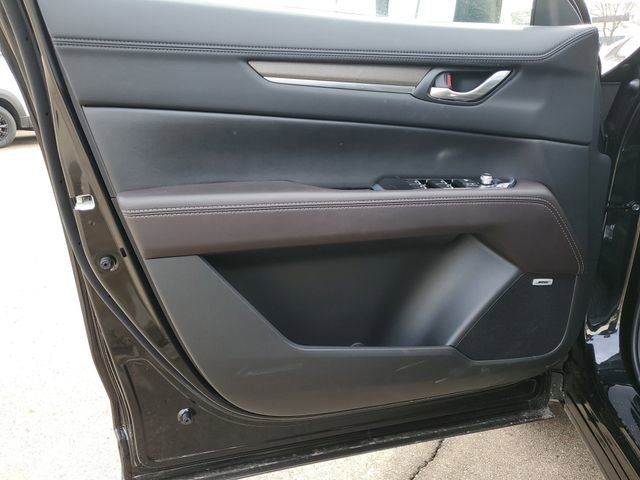New 2025 MAZDA CX-5 Signature image 18